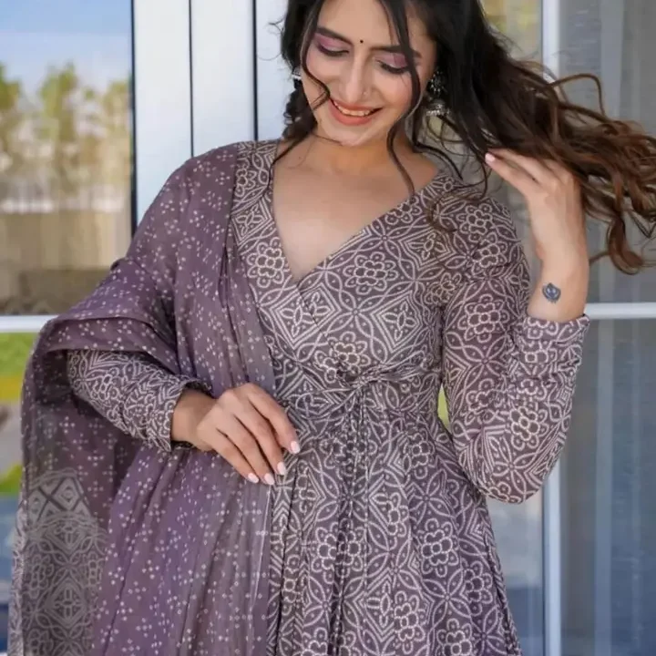 MANOJAVA Bandhani Printed V-Neck Angrakha Pure Cotton Kurta With Palazzos And Dupatta, Purple