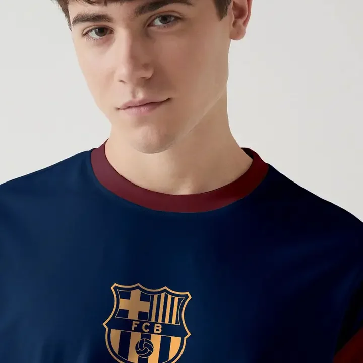Crazymonk Men Barcelona Printed Graphic Oversized T-Shirt, Multi