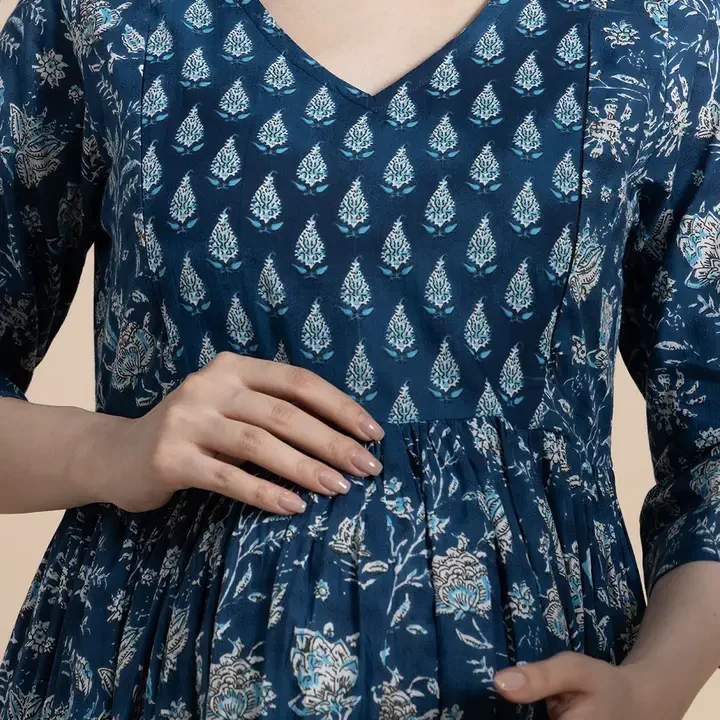Gujari Women Ethnic Motifs Maxi Dress, Blue