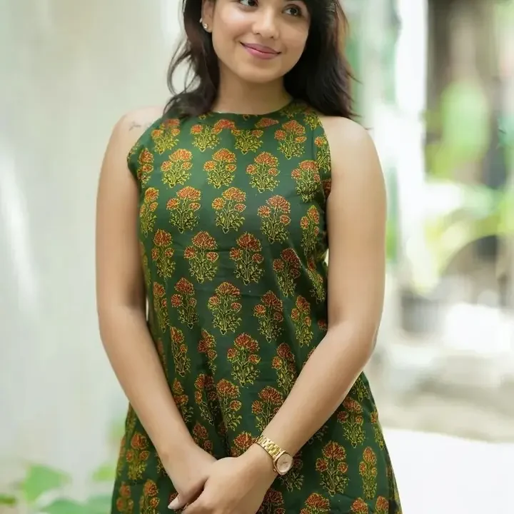 Keitra Women Floral Printed Regular Pure Cotton Kurta with Palazzos, Green